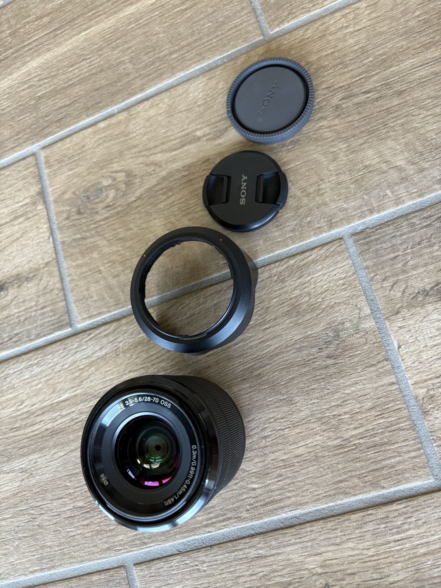 Sony 28-70mm F3.5-5.6 Kit Lens (tech Issues)