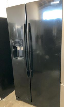 Samsung Side By Side Black Refrigerator Fridge
