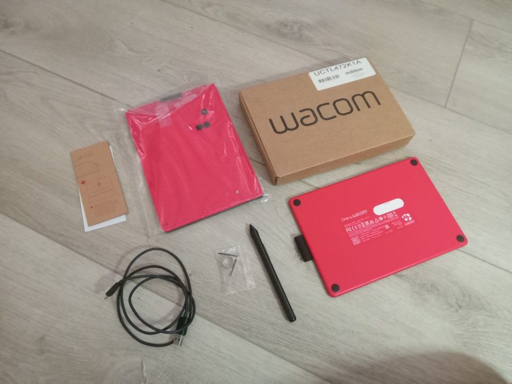 Wacom CTL-472 Graphics Drawing Tablet