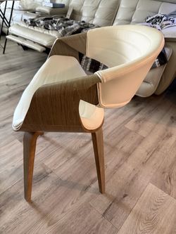 4 luxury chairs