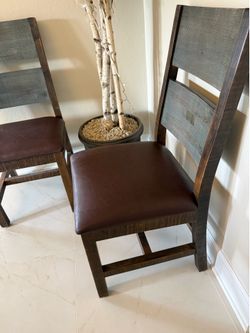 2 wood Chairs