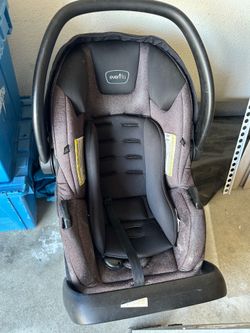 Car seat with two base