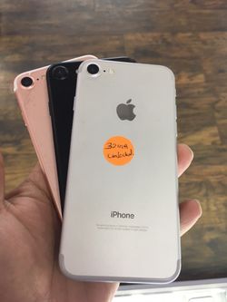 iPhone 7 unlocked 32GB with free temper glass and charger
