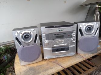 Emerson 6 CD changer. Also place cassettes.