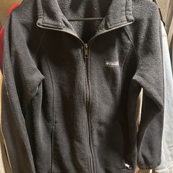 Black Women’s Columbia Fleece Sweater