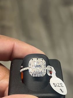 Diamond ring size 8