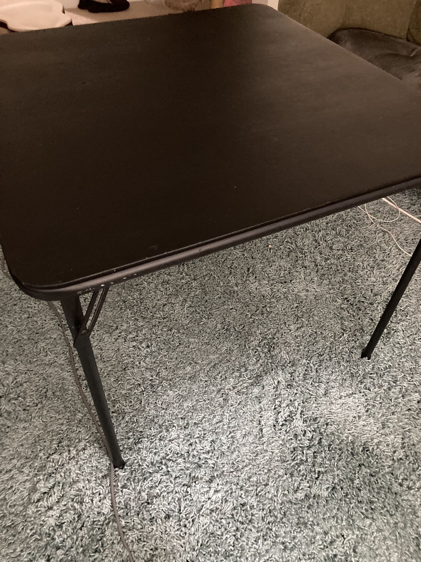 Foldable Poker Table