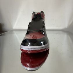 Size 9.5 Jordan 1 Bred