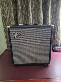 Fender Rumble 25 Bass Combo Amplifier