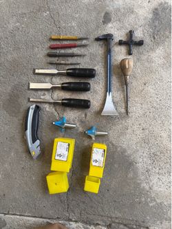LOT OF WOODWORKING TOOLS