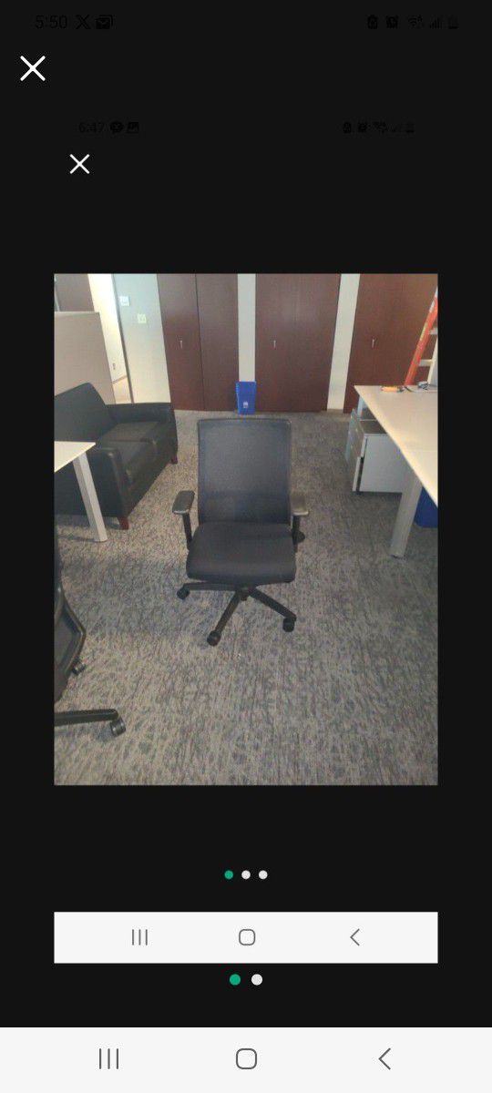 Hon Brand Office Chair Adjustable On Wheels Like New 