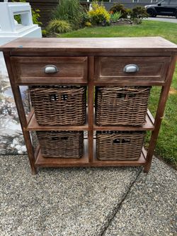 Entry Table with Baskets
