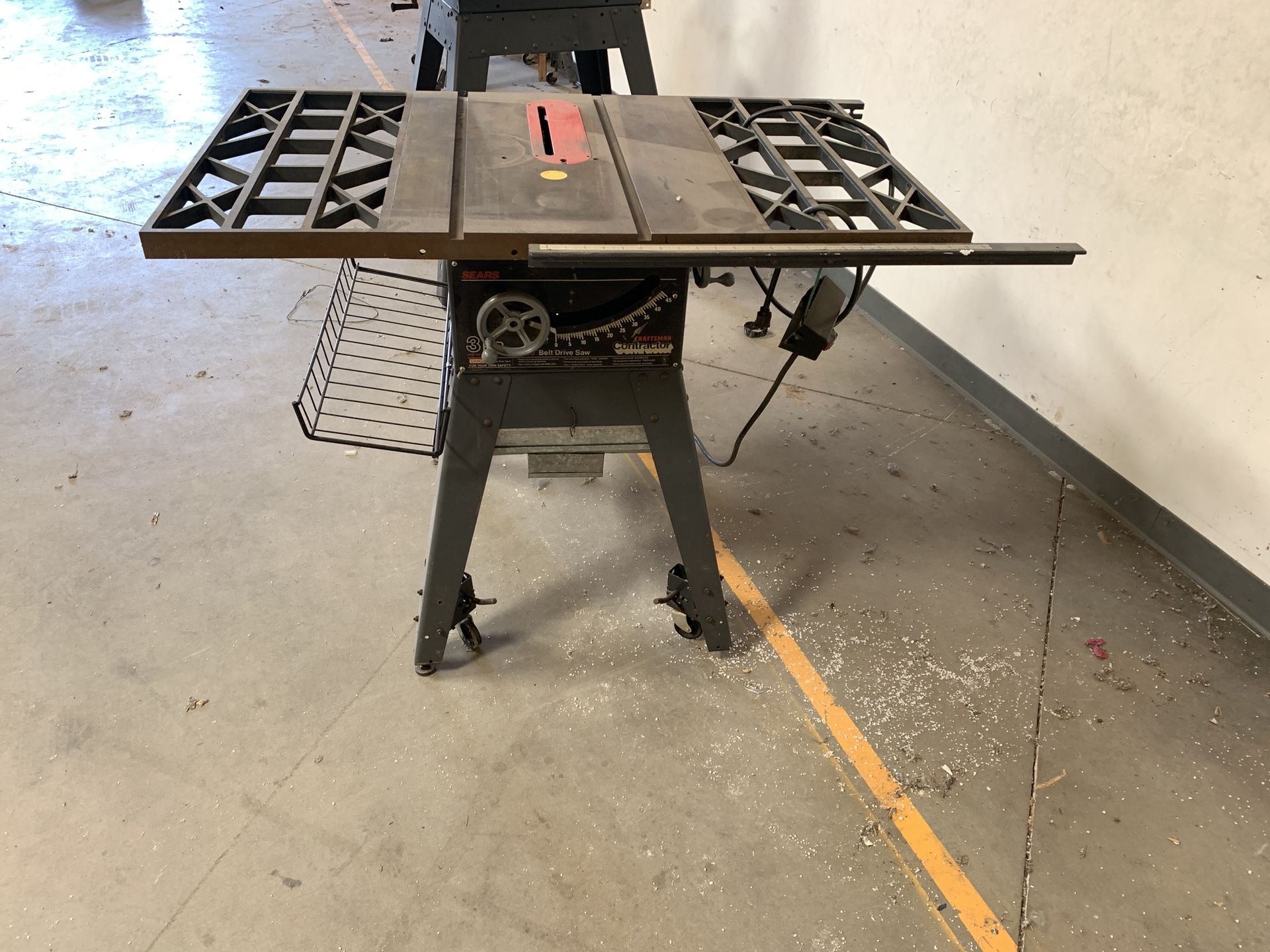 Sears craftsman contractor 10 inch Belt drive table saw