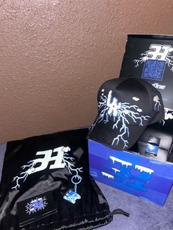 Thirtyone Hats LA Electric Clouds