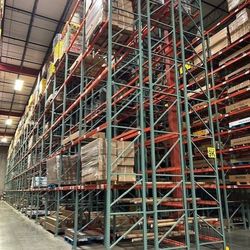 MAJOR USED PALLET RACK LIQUIDATION TEARDROP STYLE UNARCO PALLET RACKING 