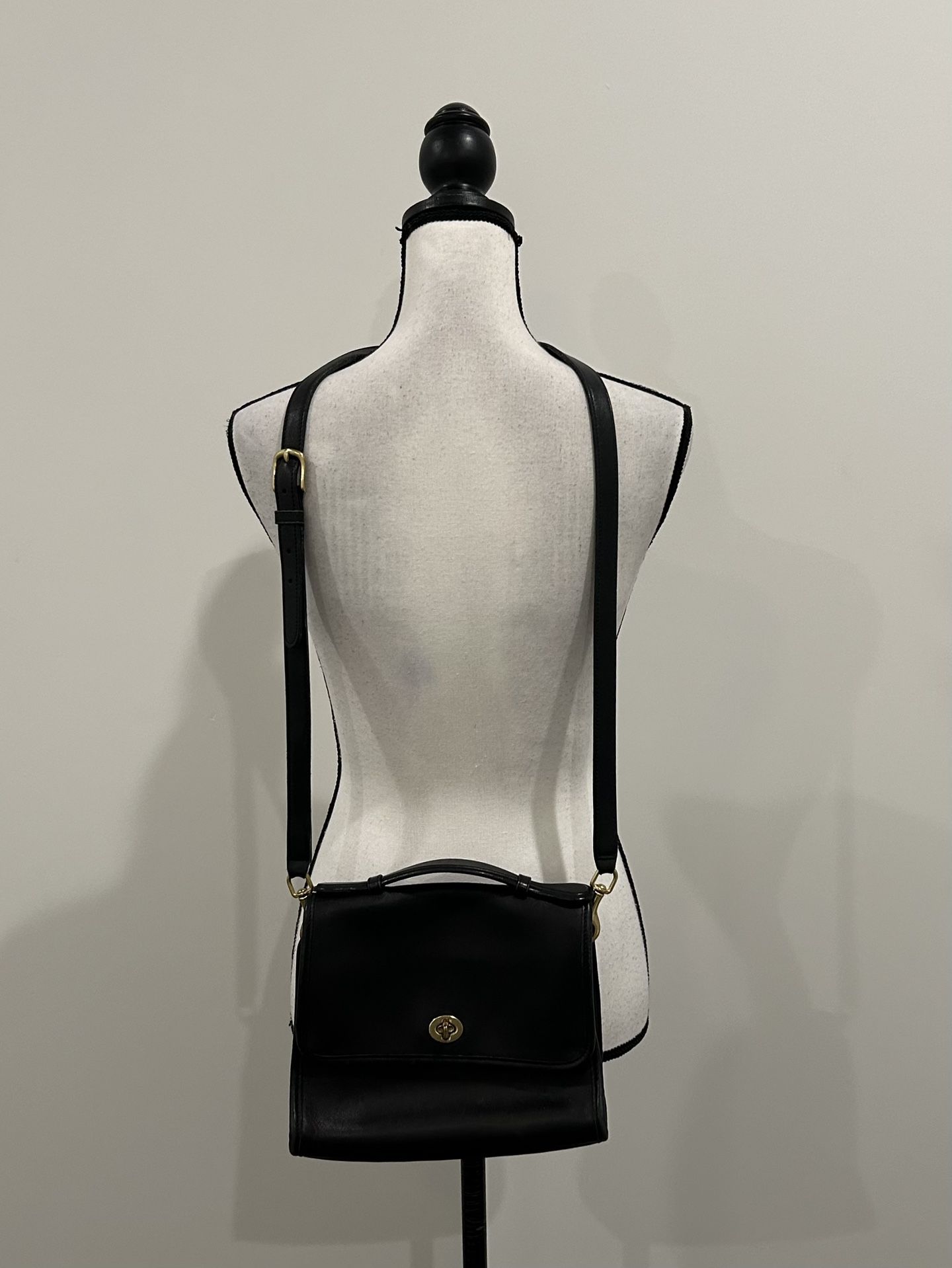 Vintage Coach Court Handbag