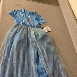 Costume