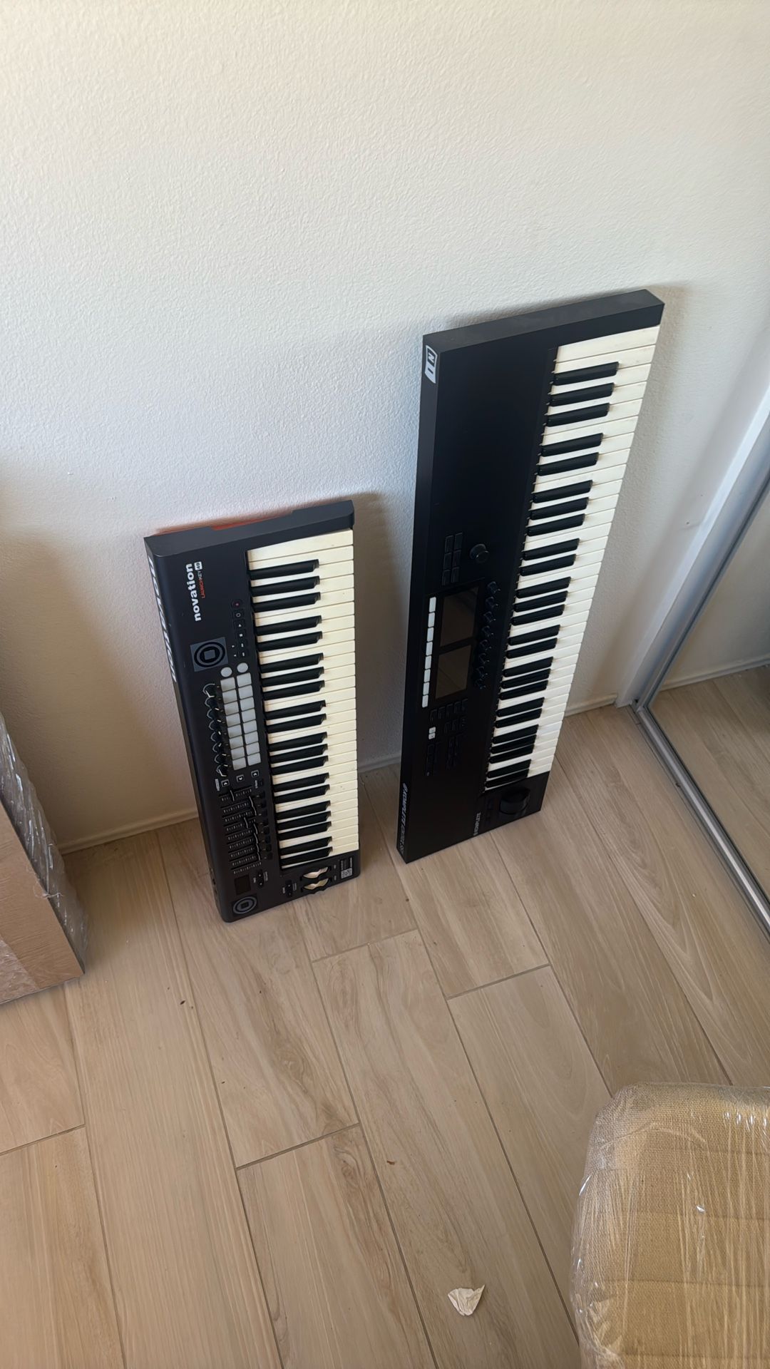 2 Midi Keyboards