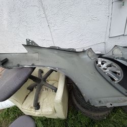 Both Fenders For 350z