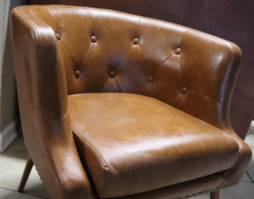  Brown C Frame Chairs & Ottoman