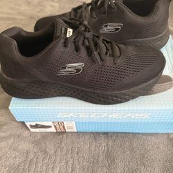Skechers 11 Men 