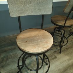 Kitchen Counter Stools (4)