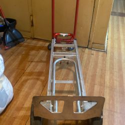 Milwaukee 4 in 1 Quick adjust Hand Truck