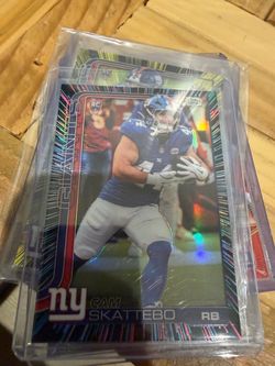 Cam Skattebo Topps Chrome Neon Pulse Refractor RC Football Card