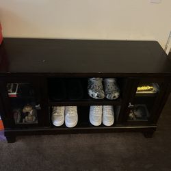 Moving sale Heavy Duty Tv Stand / Drawers For Clothes 