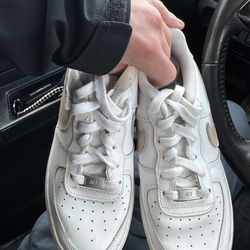 Women's airforce 1's
