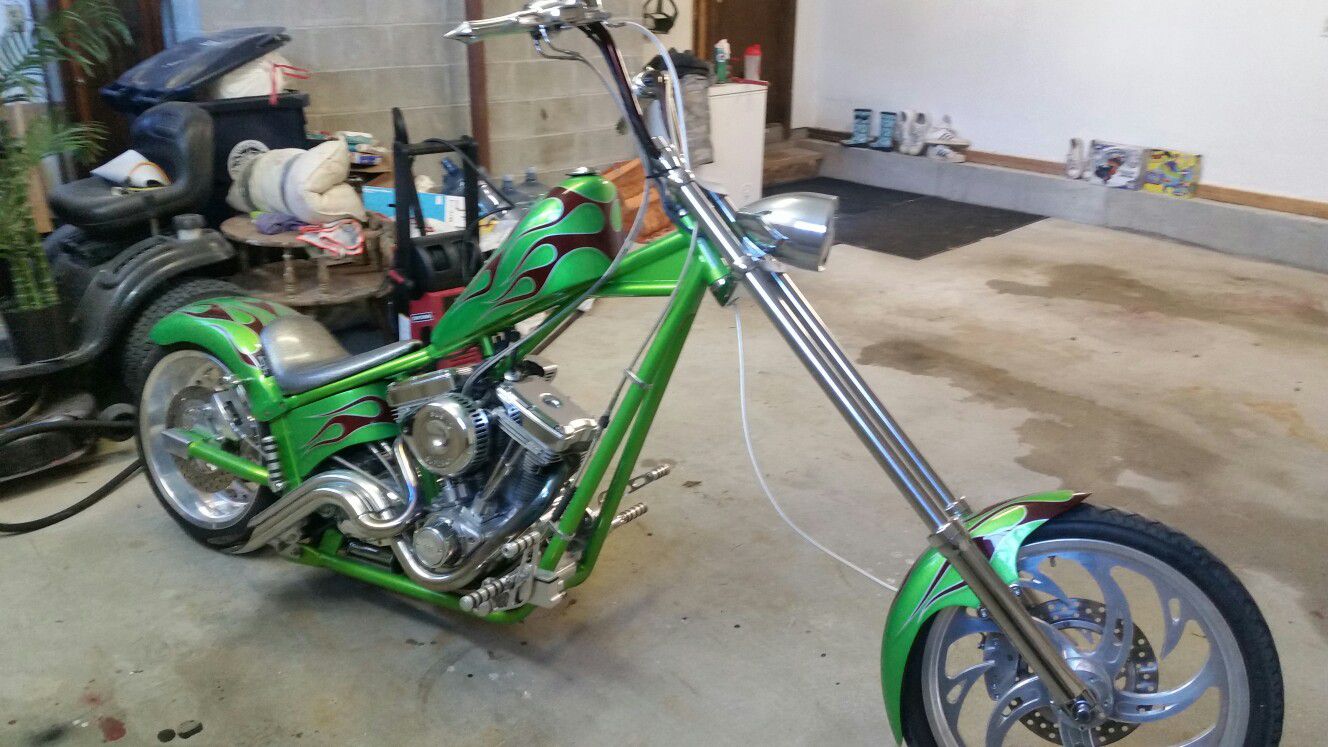 Custom Chopper/ come get the bike , must go !!! Make me an offer bike needs to go NOW