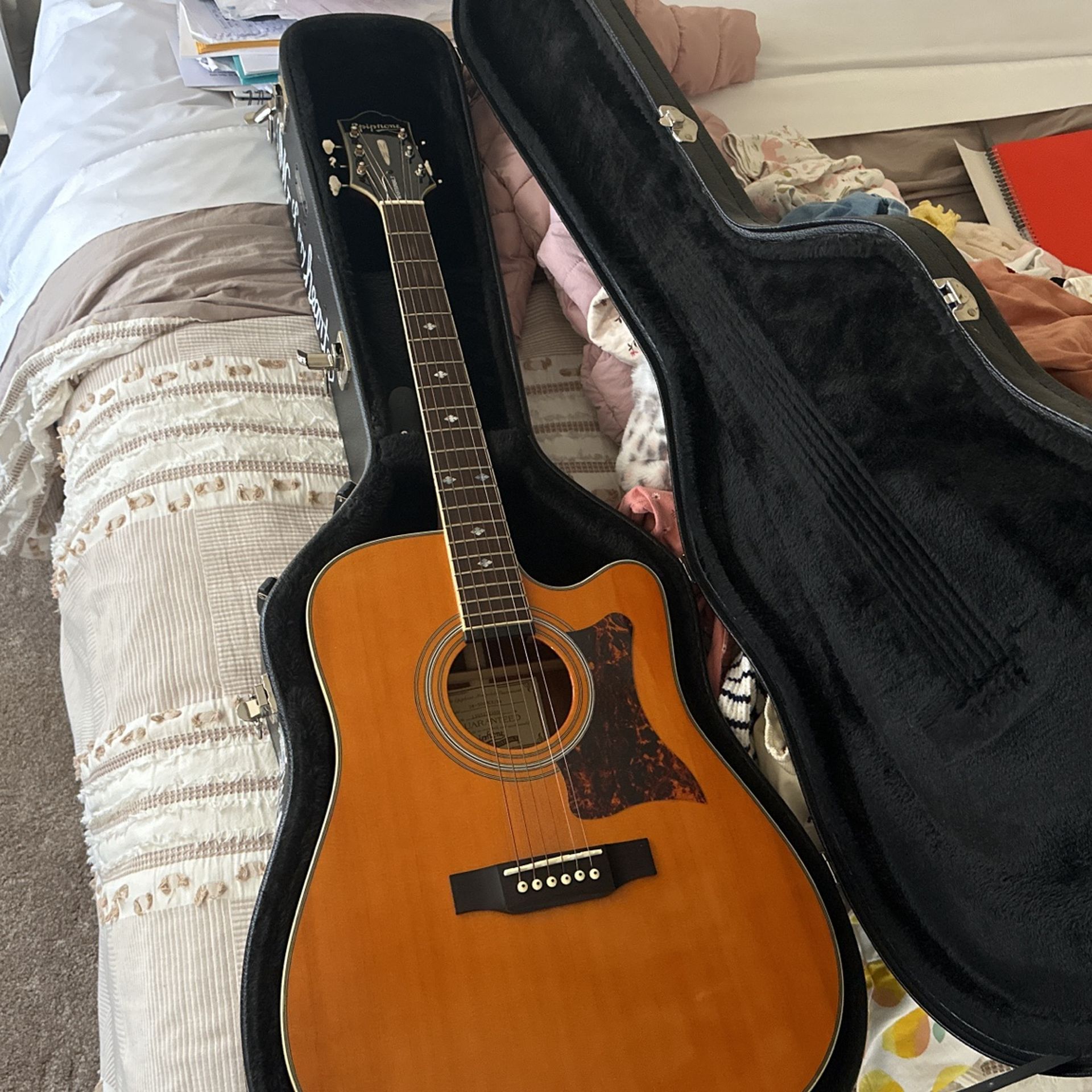 Epiphone Masterbuilt Acoustic electric Guitar