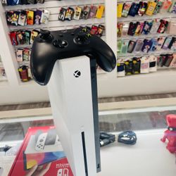 Xbox Series One S 