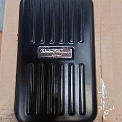 EvaAir Salvatore Ferragamo Royal Laurel Business Class Amenity Travel Hard Case