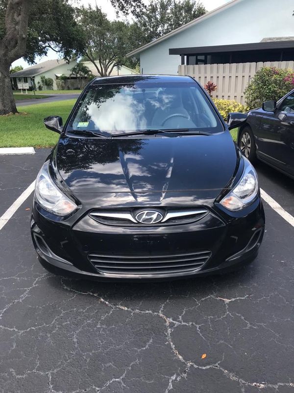 Hyundai accent black