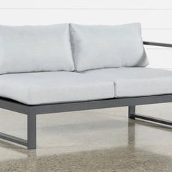 Ravelo Outdoor Right Arm Facing Loveseat 