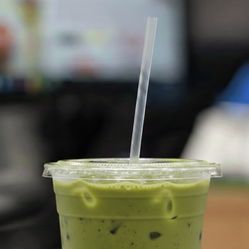 500ct Jumbo 7.7” Individually Wrapped Translucent Straws