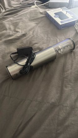 Electric wine opener
