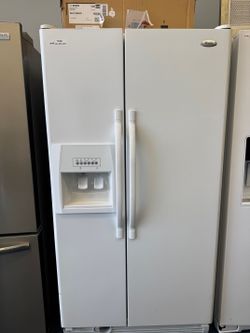 Whirlpool side by side refrigerator 