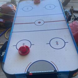 Air Hockey Table 