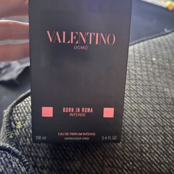 Valentino Intense 
