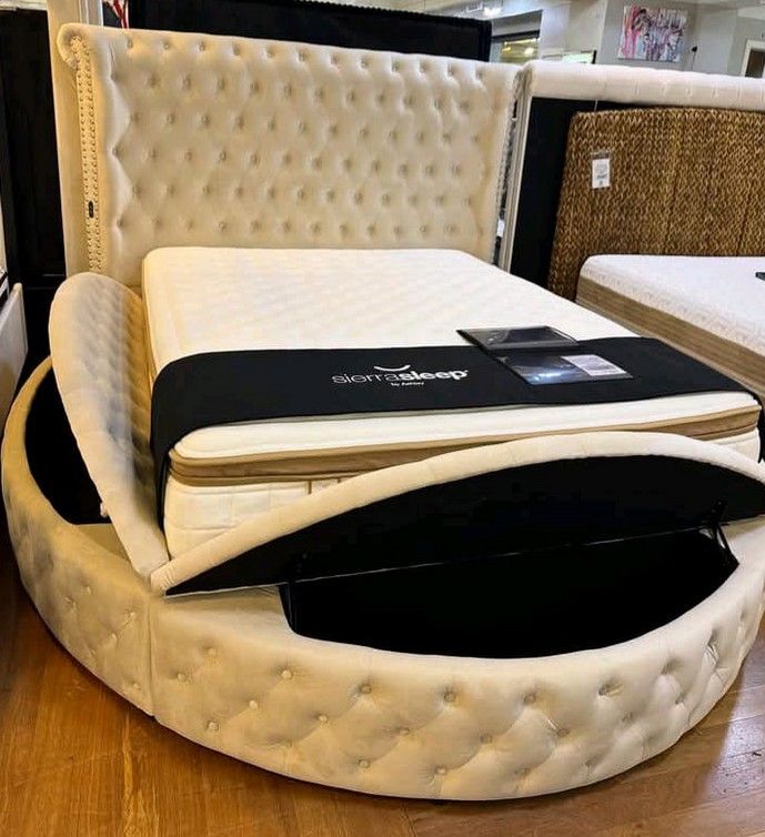 Round bed with storage Ivory color