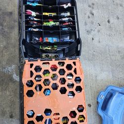 55 hot wheels cars with carrier case