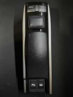 2013-2015 Lexus GS350 GS450H Center Console Navigation & Media Control