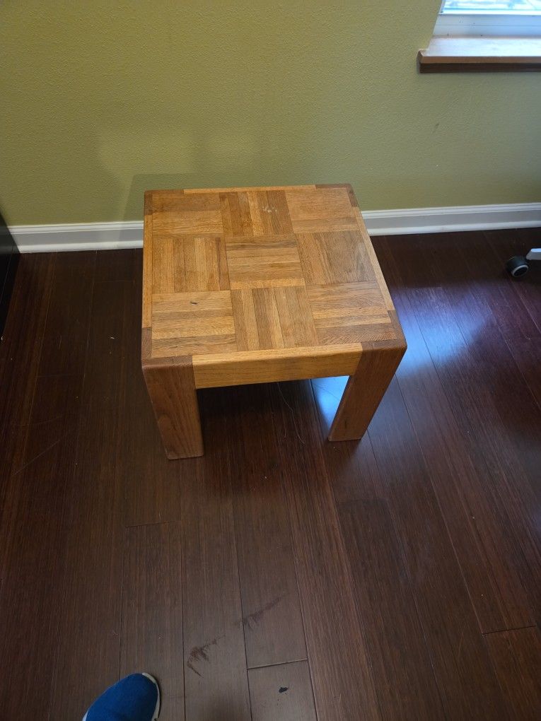 End Tables $12 Each Or $20 For Both
