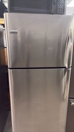 20 ft.³ top freezer