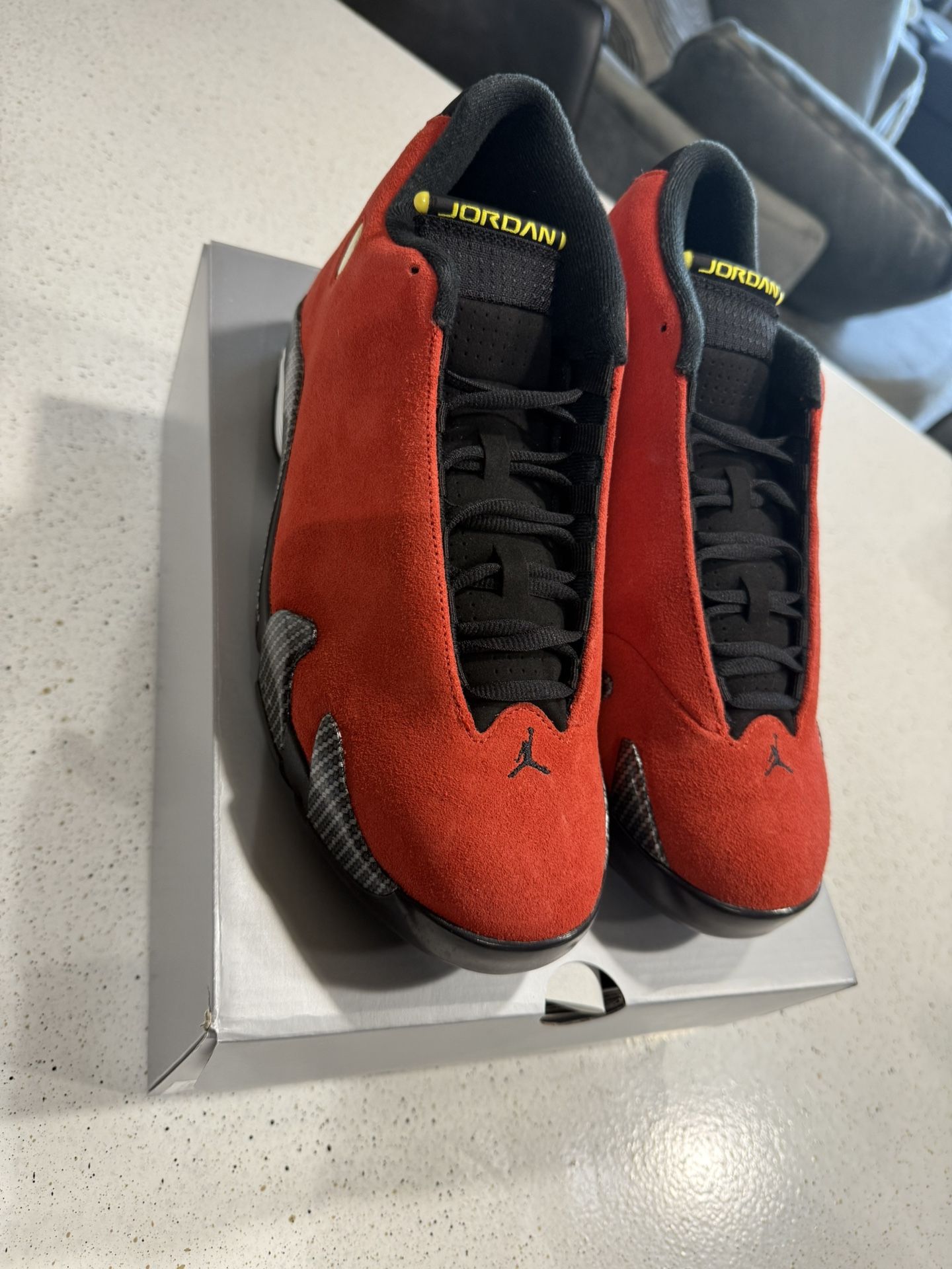 Jordan 14 Retro Ferrari (2025)