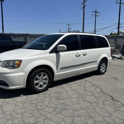 2012 Chrysler Town & Country