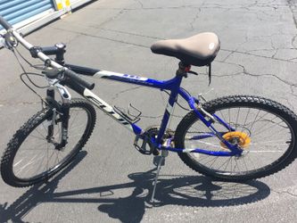Fuji mountain bike.