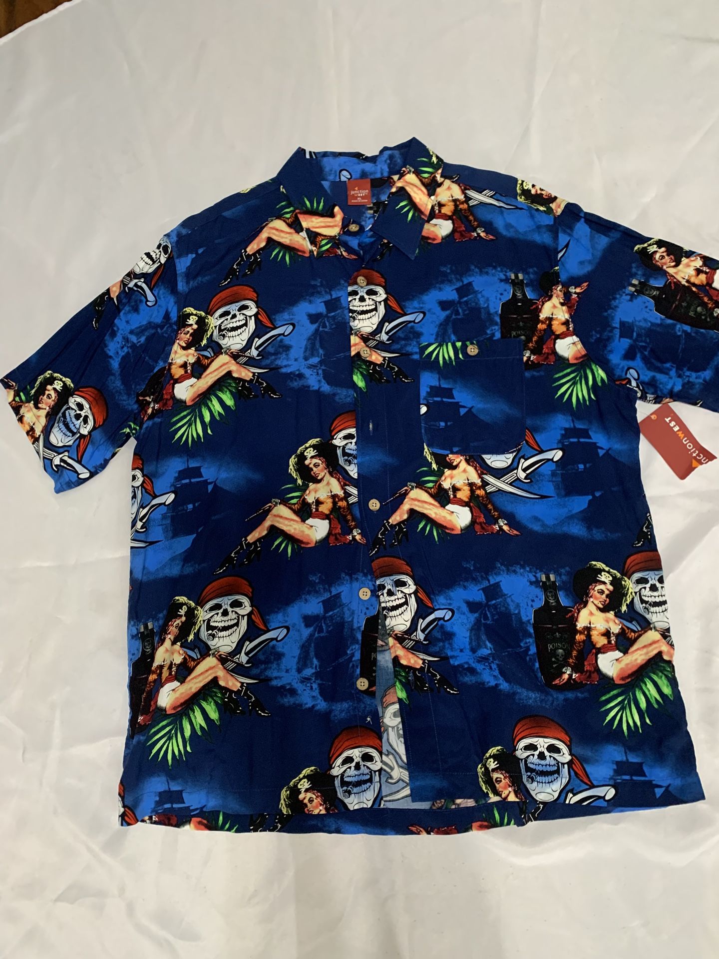 Men’s XL Pirate Print - Junction West Shirt